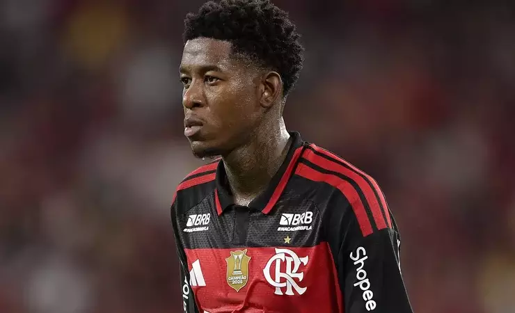 Vitão reencontra o Internacional e busca se reafirmar no Flamengo no BR