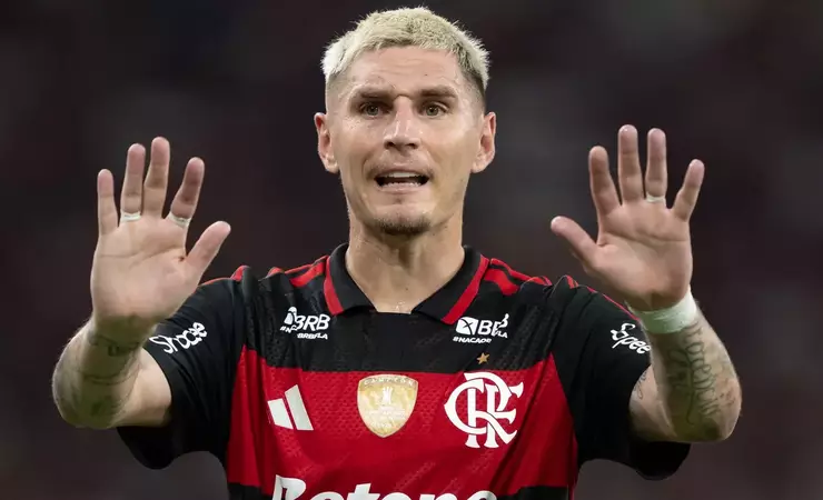 Empate com o Internacional deixa Flamengo sob críticas e 15 dias para ajustar