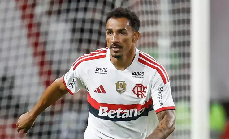 Danilo admite insatisfação após empate do Flamengo com o Internacional