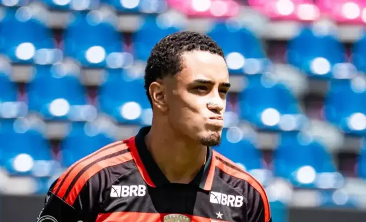 Ryan Roberto nega exigência financeira e explica saída do Flamengo