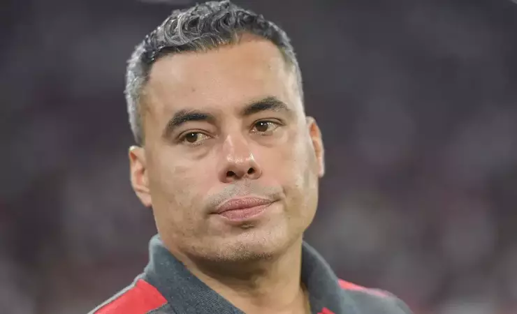 Flamengo vence o Vitória por 2 a 0 e chega a 42 pontos no Brasileirão