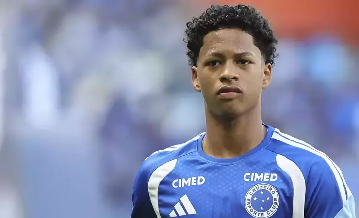 Atuação de Zé Lucas na Libertadores evidencia perda de oportunidade do Flamengo