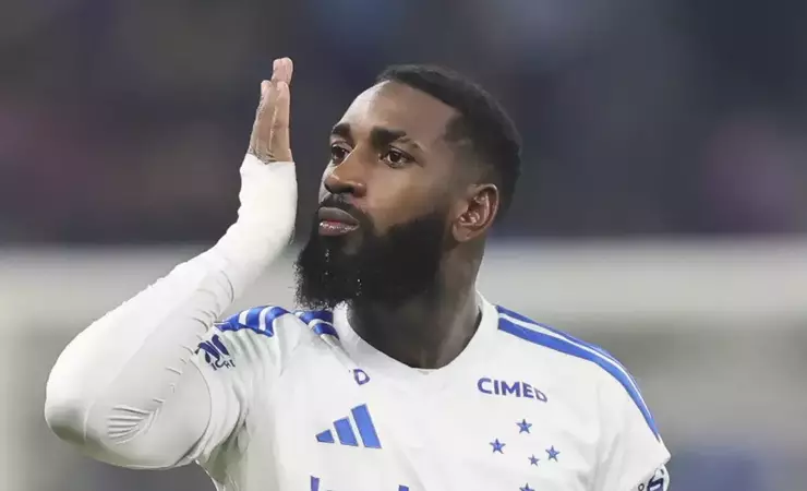 Gerson diz que terá pressão da torcida no Maracanã contra o Flamengo na Libertadores
