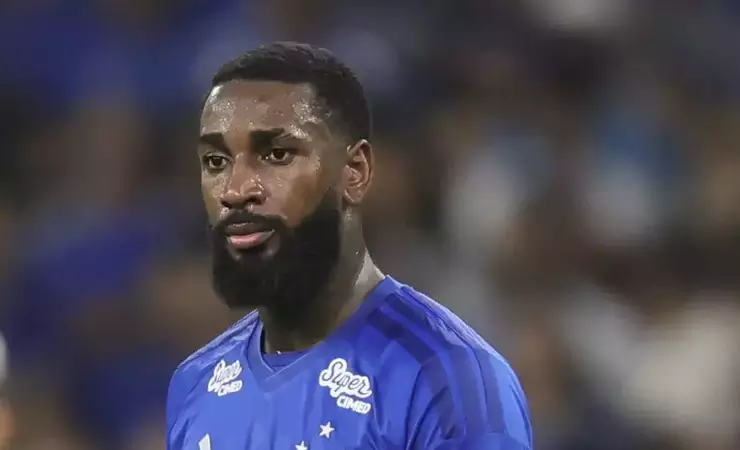 Flamengo perde para o Cruzeiro e reação de Gerson gera polêmica