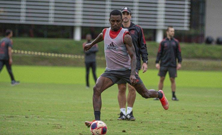 Lateral desfalca Flamengo na estreia do Campeonato Carioca