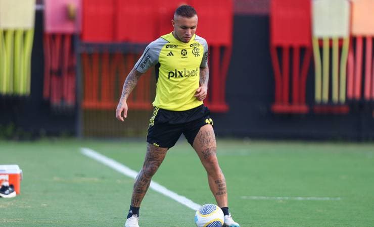 Cebolinha celebra gol de Gabigol: 'Muito importante para o time'