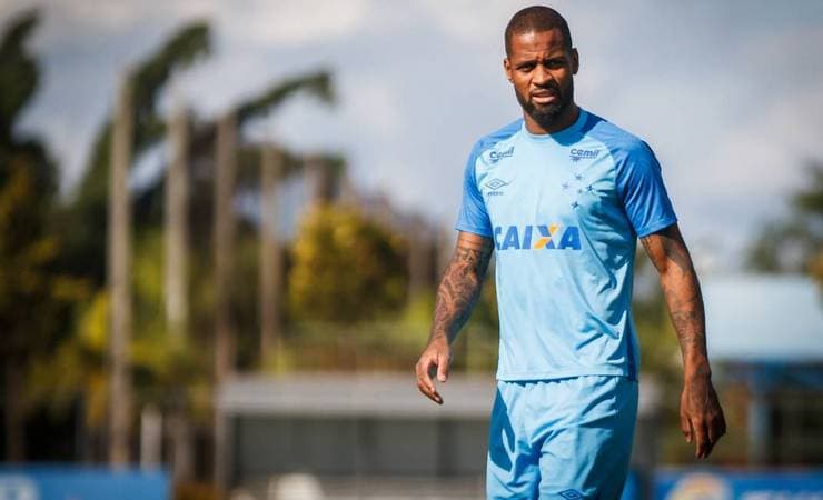 Saldão do Cruzeiro vira chance para Flamengo, Fluminense e Vasco. Quem levará a melhor?