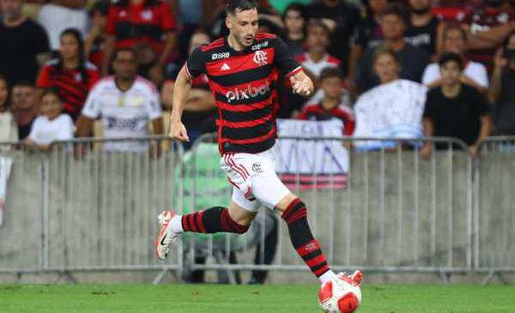 Viña comemora estreia pelo Flamengo e vê expectativa alta após 4 a 0: "Grupo está firme"
