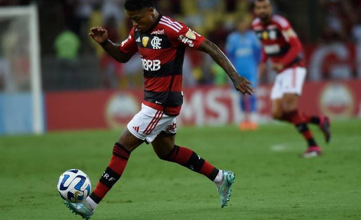 Atacante do Flamengo, Marinho se aproxima de acerto com o Fortaleza