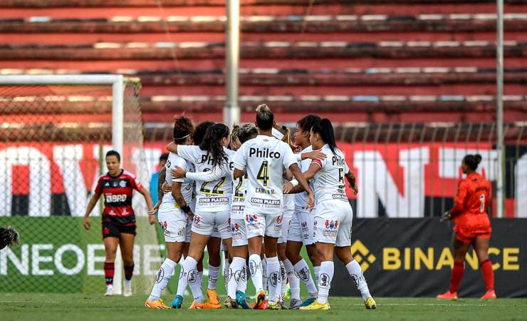 Santos bate o Flamengo no Rio e abre boa vantagem nas quartas do Brasileirão feminino