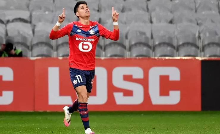 Luiz Araújo antecipa saída do Atlanta United e chega ao Rio para se apresentar ao Flamengo