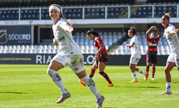 Santos volta a bater o Flamengo e confirma classificação às semis do Brasileirão feminino