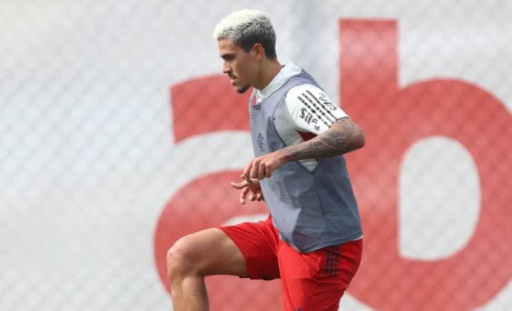 Pedro desfalca o Flamengo em clássico contra o Fluminense pelo Campeonato Brasileiro