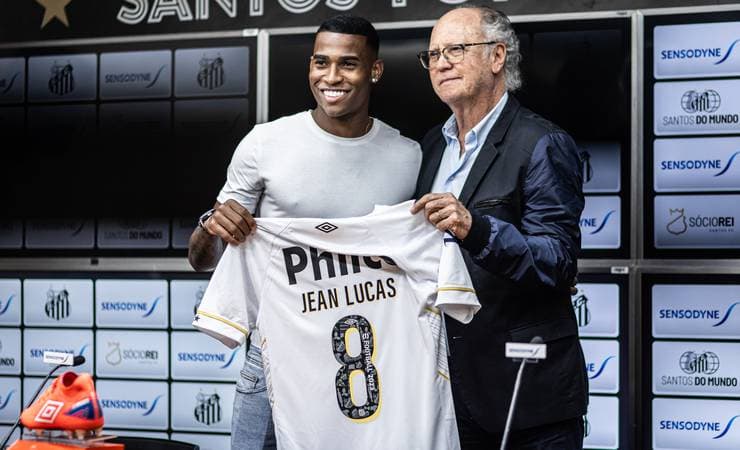 Jean Lucas revela que recusou o Flamengo para fechar com o Santos: “Me sinto um Menino da Vila”