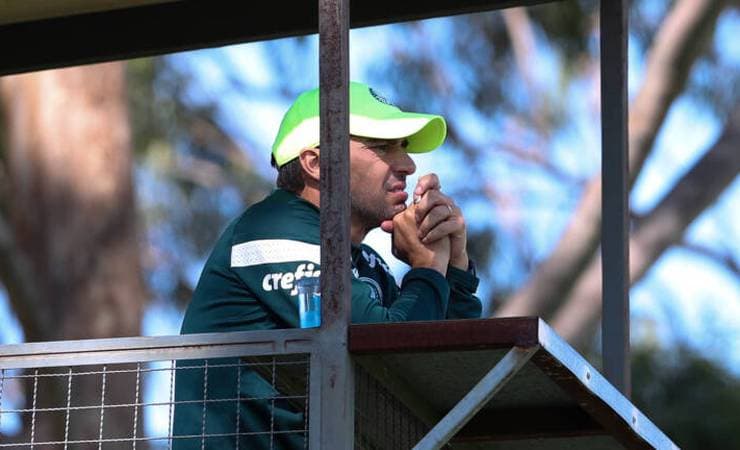 Palmeiras pode enfrentar queda vertiginosa na tabela do Brasileirão em caso de derrota para o Fortaleza