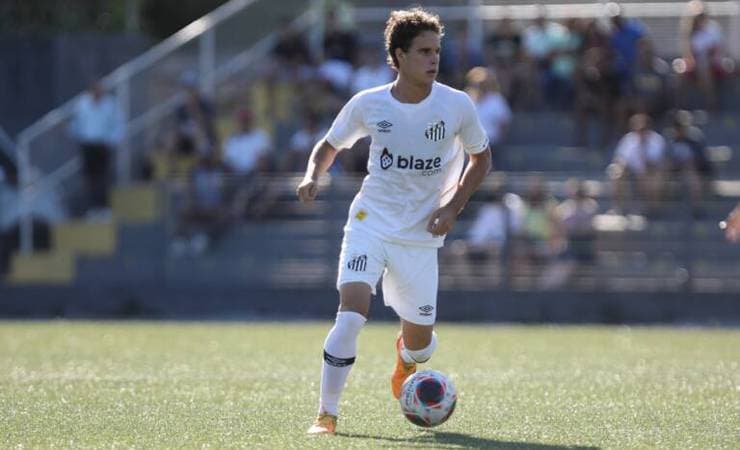 Bernardo pede atenção ao Santos na semifinal do Brasileirão sub-20 e projeta duelo com Flamengo