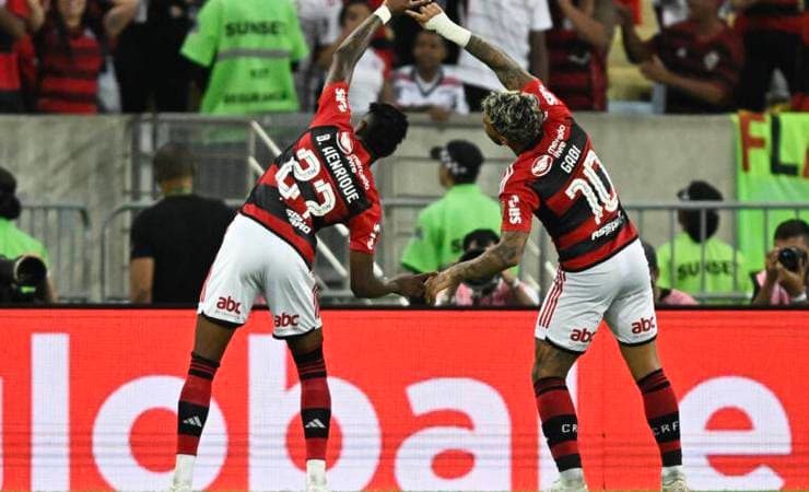 Bruno Henrique exalta parceria com Gabigol no ataque do Flamengo