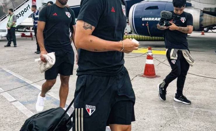 James Rodriguez viaja para o Rio de Janeiro e pode estrear pelo São Paulo diante do Flamengo