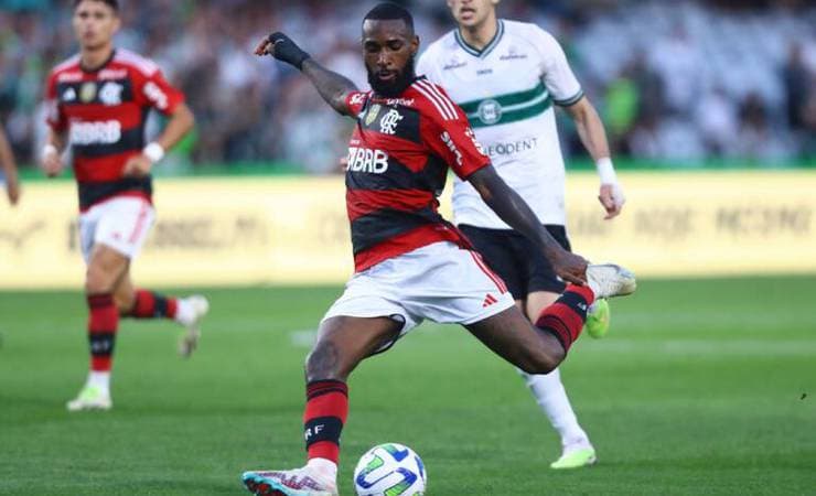 Suspenso, Gerson desfalca o Flamengo diante do Internacional pelo Brasileirão