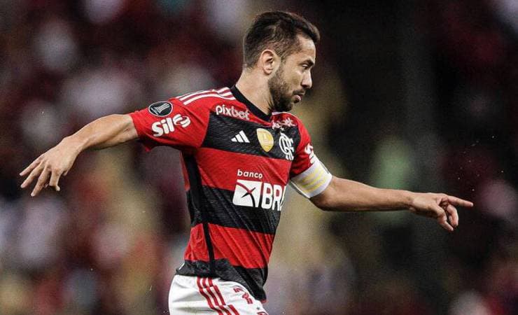 Everton Ribeiro reprova atuação do Flamengo diante do Inter: “Temos que mostrar mais”