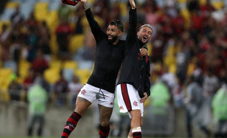 Flamengo: Arrascaeta e Gabigol são absolvidos após denúncia do Athletico