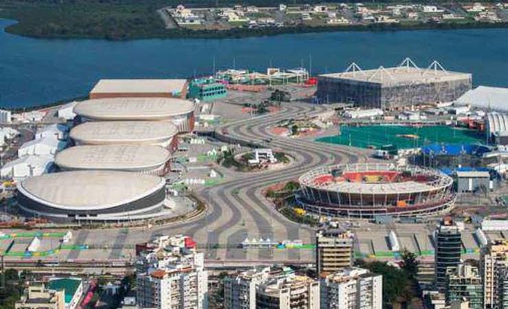 Reunião com prefeito é 'primeiro passo' do Flamengo para entender viabilidade do estádio próprio