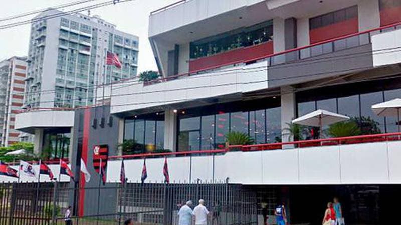Flamengo aumenta em 165% valor de sócio 'Off-Rio' e desagrada torcedores