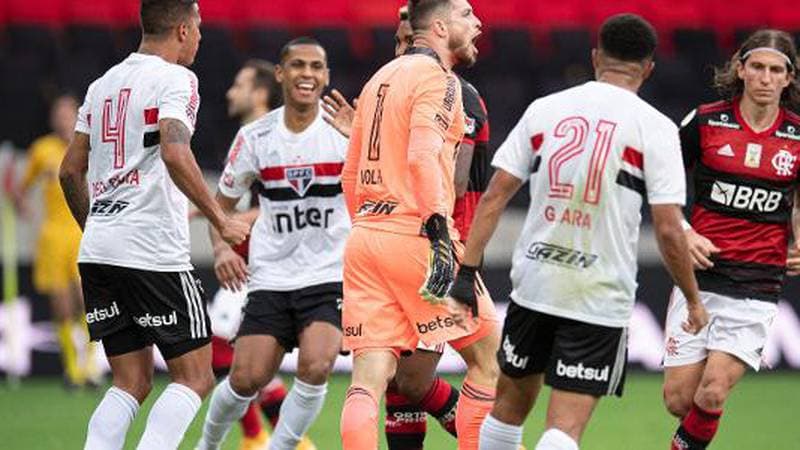 Adeus de Anderson Silva, "Cebolismo" e SPFC em alta: o que rolou no feriado